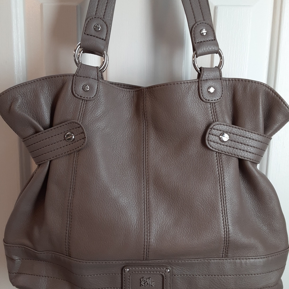 Elegant Gray Leather Tote Bag